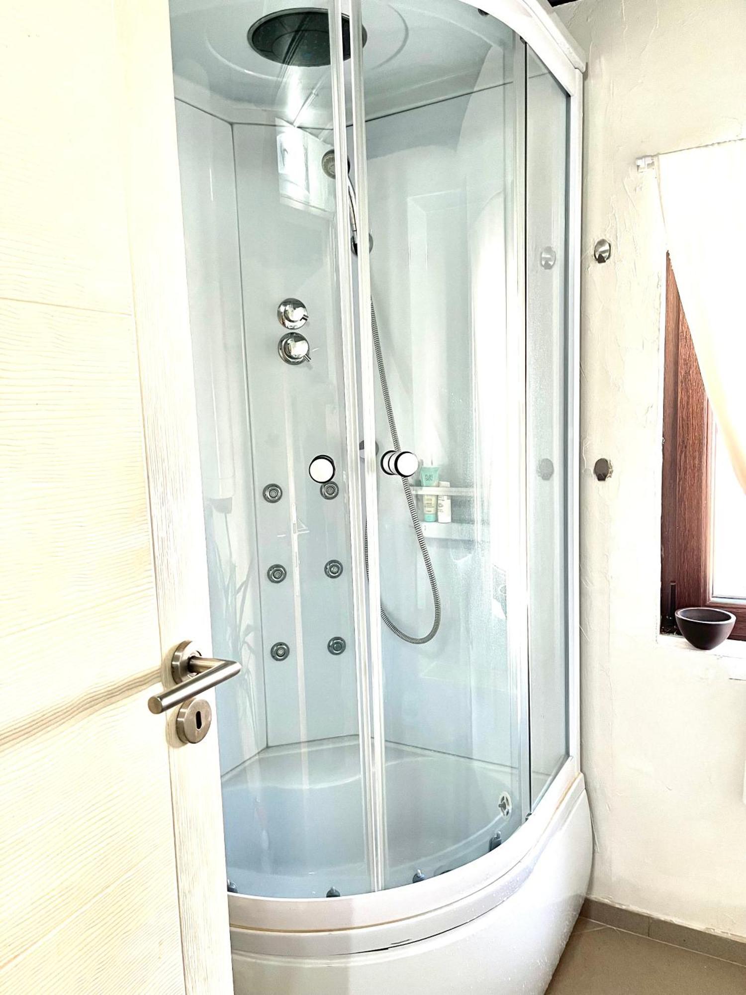 Къща Христини Hotell Kalofer Eksteriør bilde